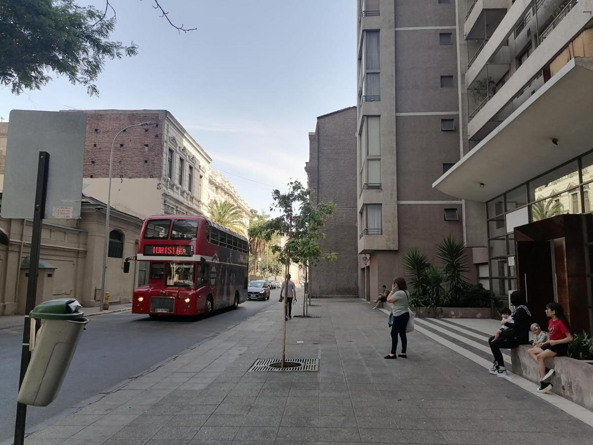 Una Habitacion Privada Con Bano Privado En Centro Historico Сантяго Екстериор снимка